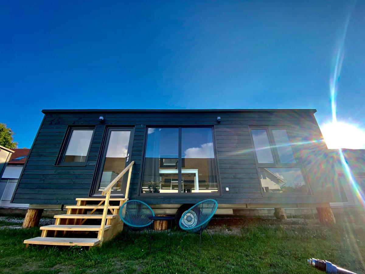 Pixel - Tiny Campus Villa เตอร์กู เซกูเยสก์ ภายนอก รูปภาพ